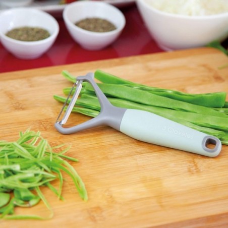 Tomato Peeler