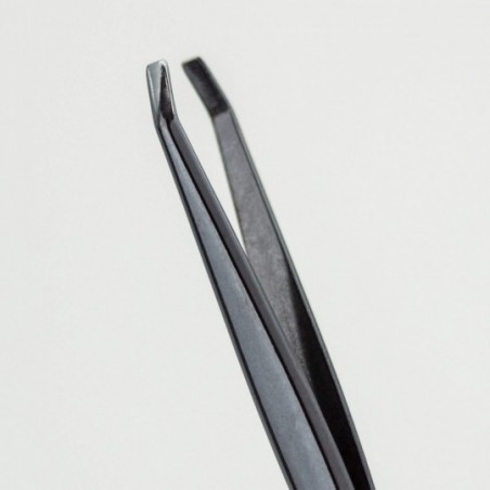 Claw Tweezer Black